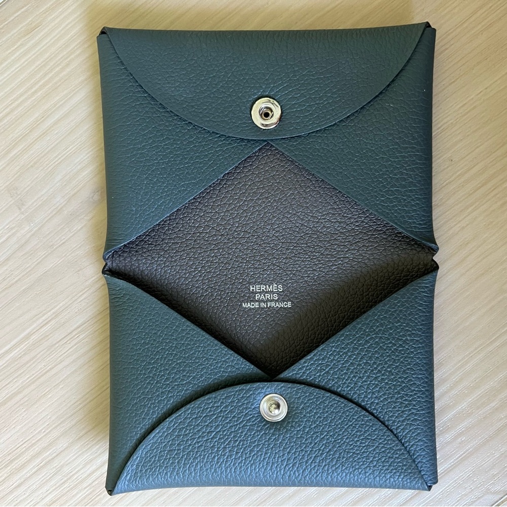 Hermes Verso Calvi Cardholder - Picture 7 of 11